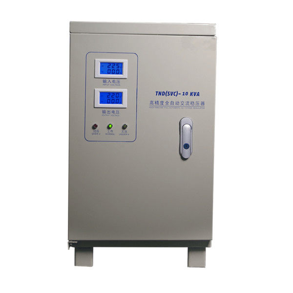 van de het Voltagestabilisator van 50HZ 60HZ de Auto Enige Fase 220V 110V met LCD Vertoning