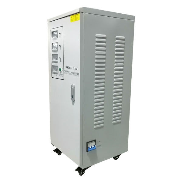 De automatische Hoge Precisie In drie stadia 15KVA 380V 440V AC van de Voltagestabilisator