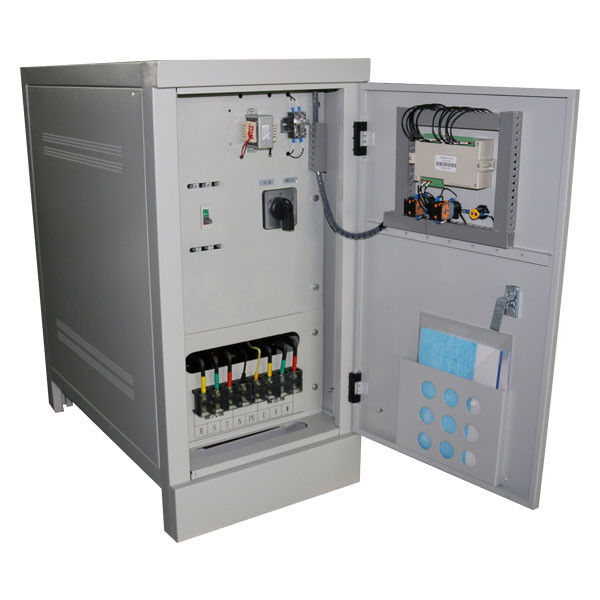 100KVA 50Hz 60Hz 3 van de de Stabilisator Hoge Output van het Fasevoltage het Voltagenauwkeurigheid