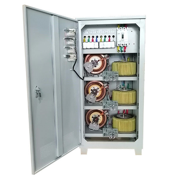 Tns-60KVA AC Volledige Automatische Elektrovoltagestabilisator In drie stadia