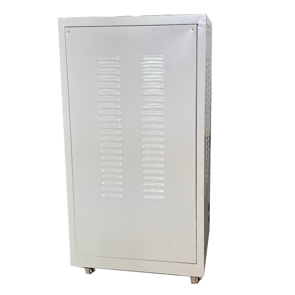 Tns-20KVA AC 50-60Hz Servomotortype High-precision het Voltageregelgever In drie stadia van Full Auto