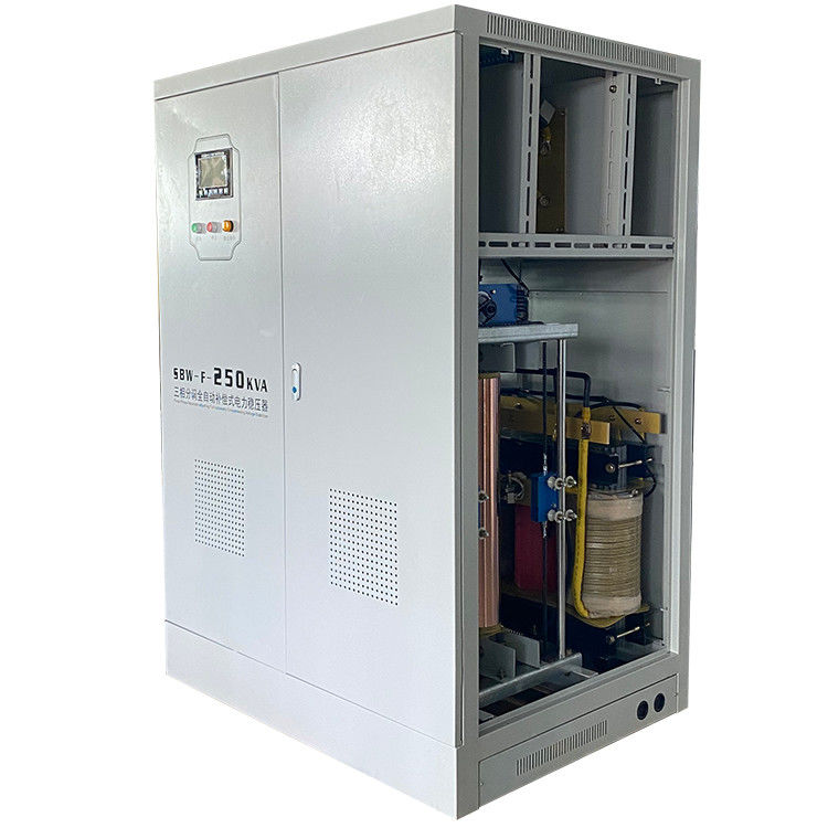 Van de de Fabrieksverkoop van sbw-F-250KVA 43-67 Herz AC Automatische Gecompenseerde het Voltagestabilisator In drie stadia